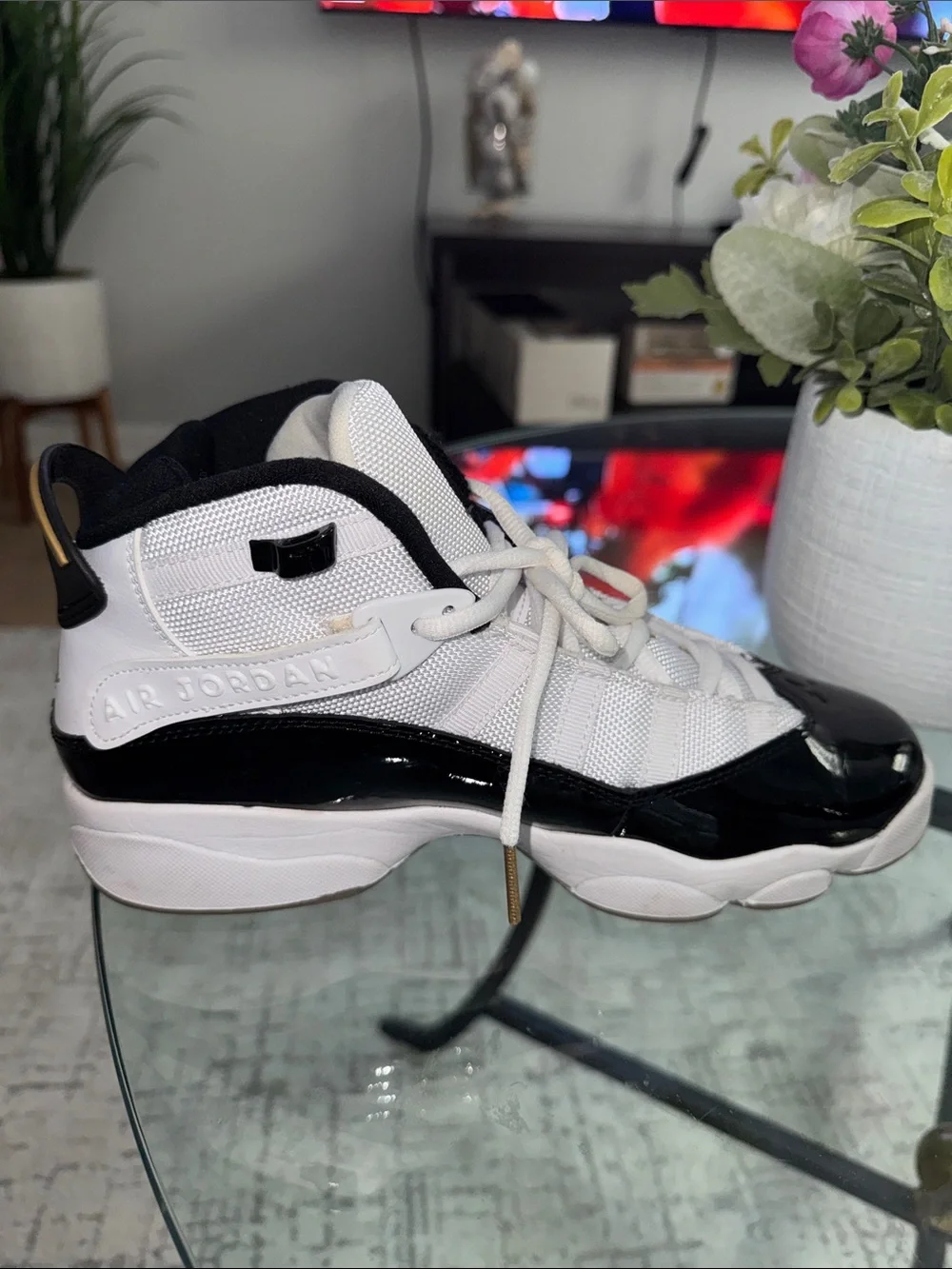 Jordan Youth White, Black & Gold Retro Sneakers - Picture 4 of 9